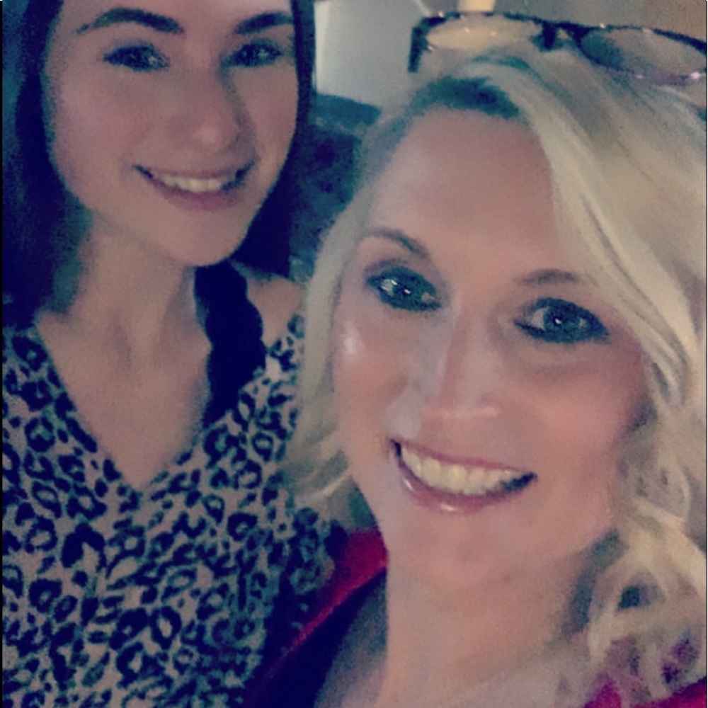 Meet your Posher, Kim